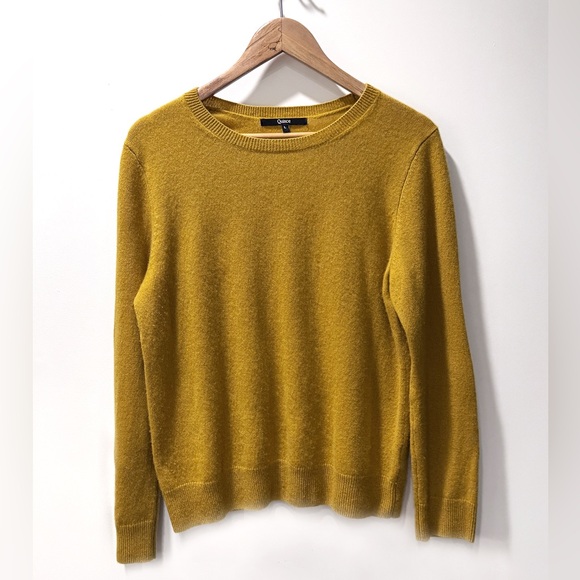Quince Golden Cashmere Crew Neck Sweater - Picture 1 of 7